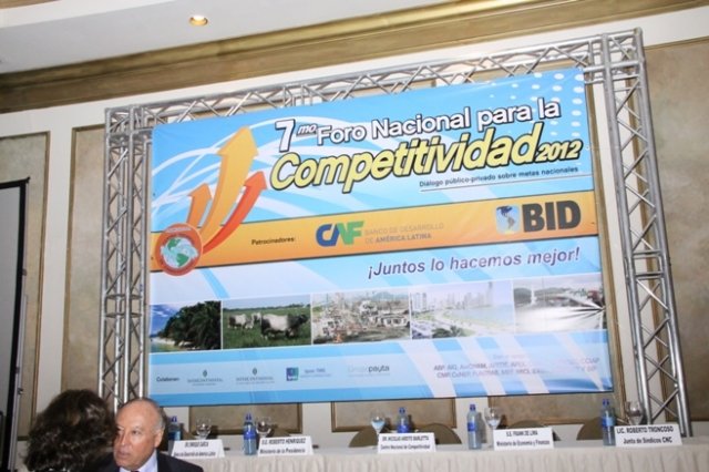 7mo_foro_nacional_de_competitividad_2012_20121114_1540094372